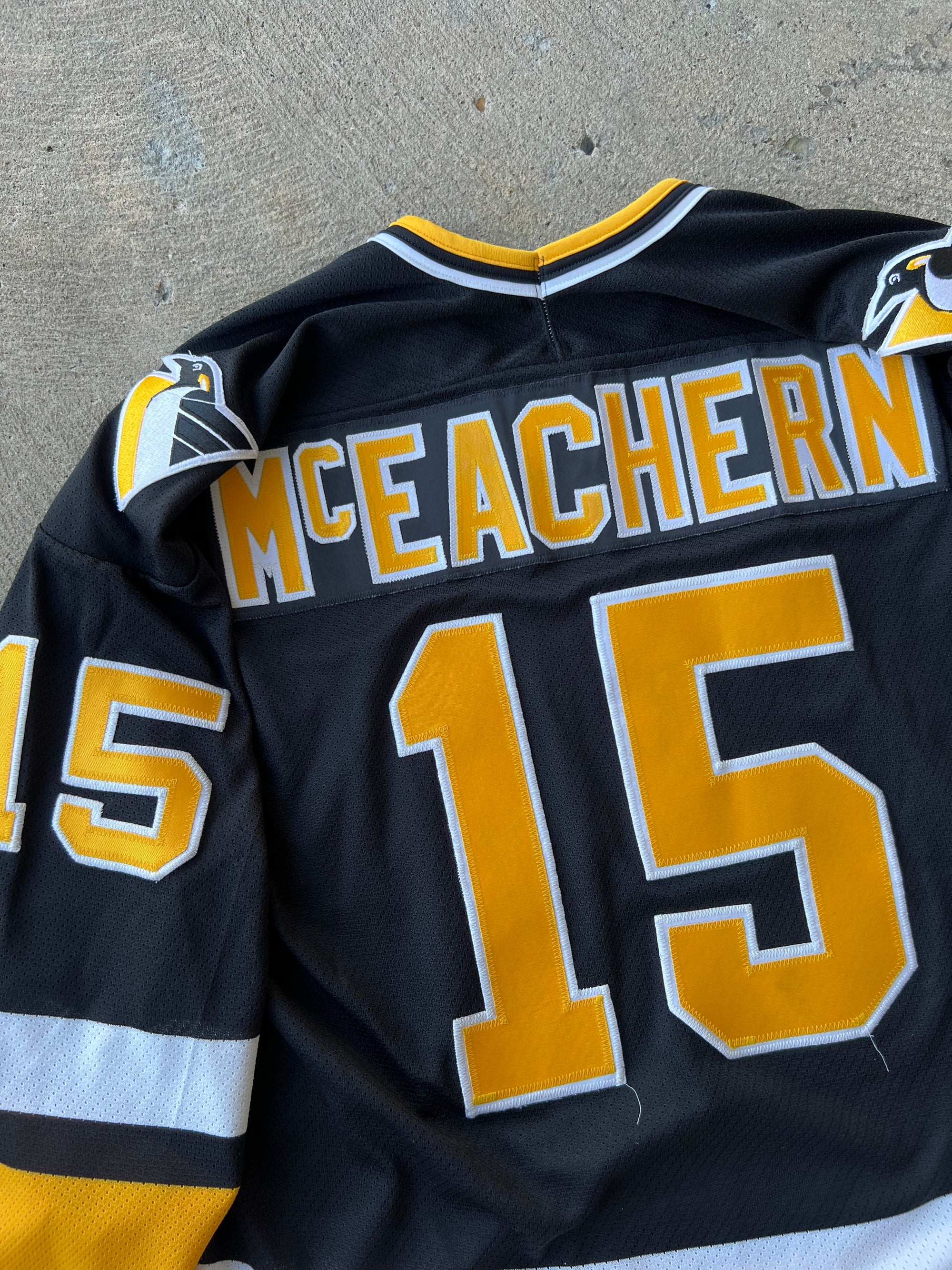 1990s Penguins Shawn McEachern Medium Large