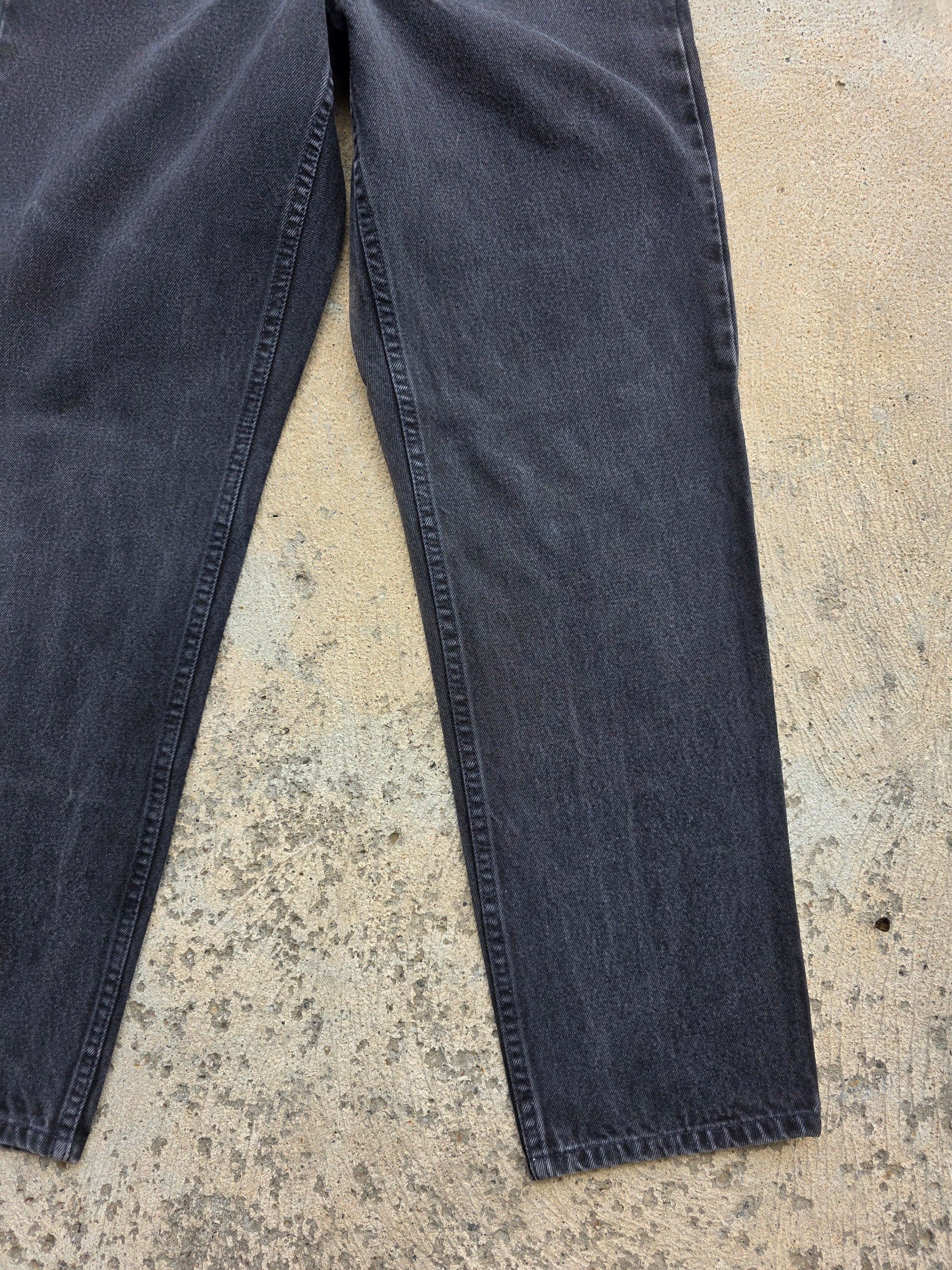 1990s Levis 550 30x30 Black Relaxed Fit Tapered Leg
