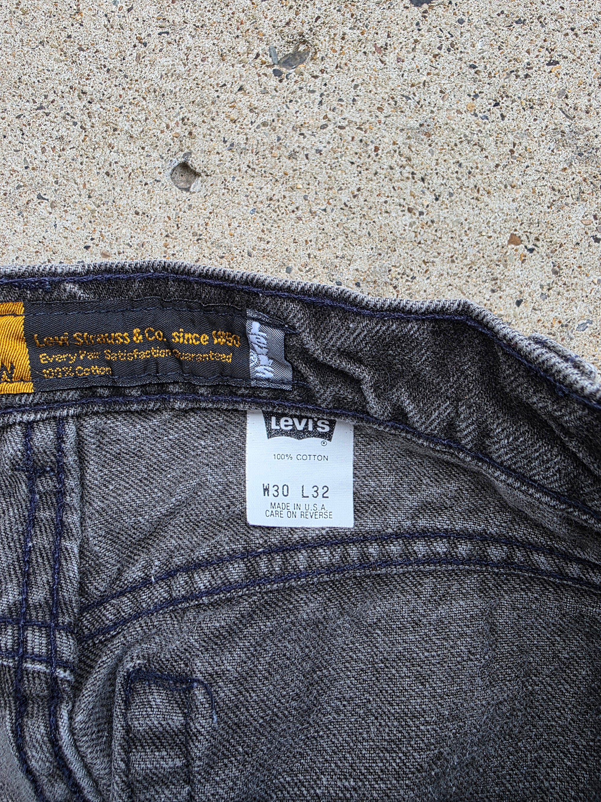 1990s Levis Silvertab Straight & Narrow 30x32