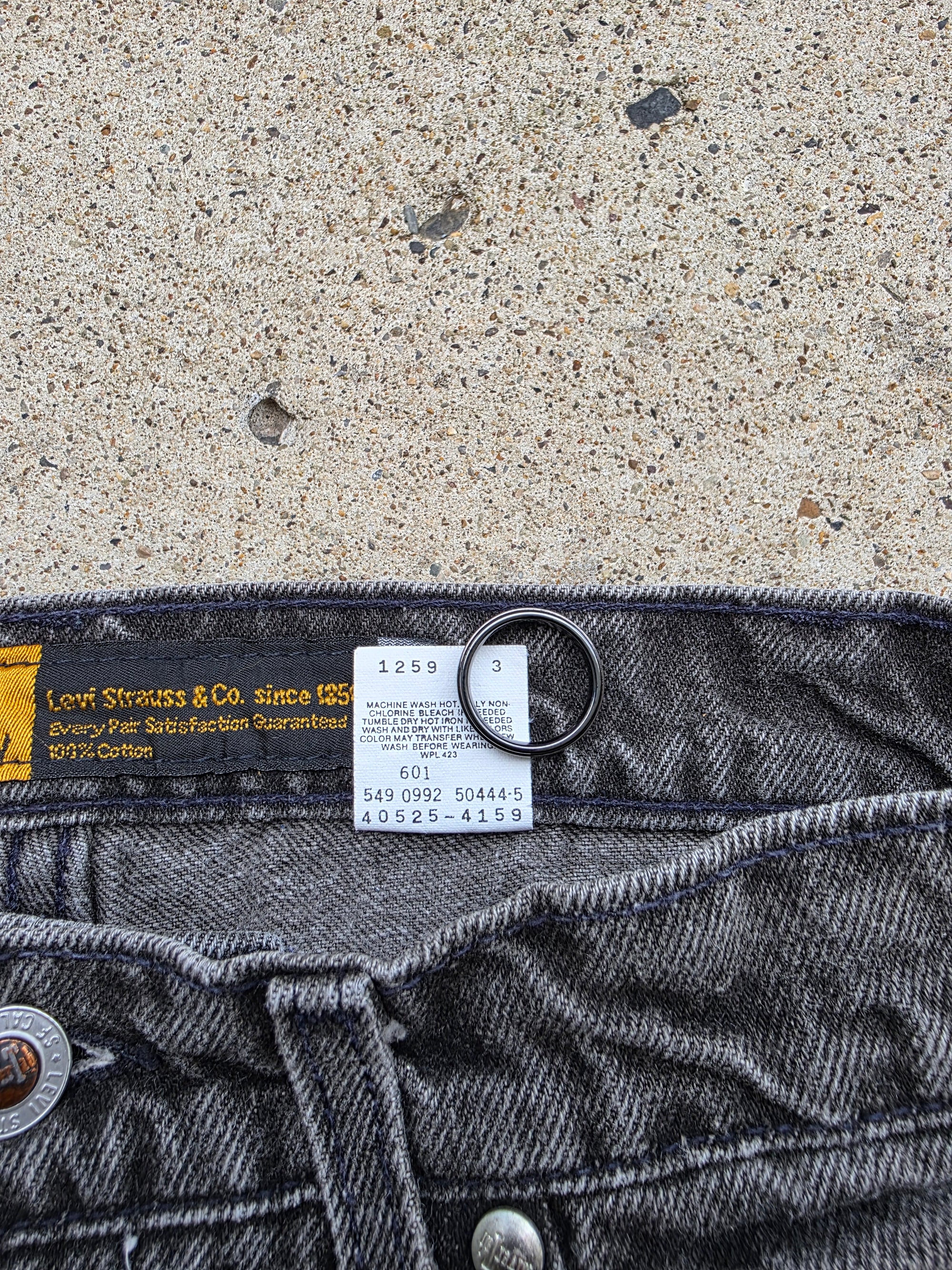 1990s Levis Silvertab Straight & Narrow 30x32