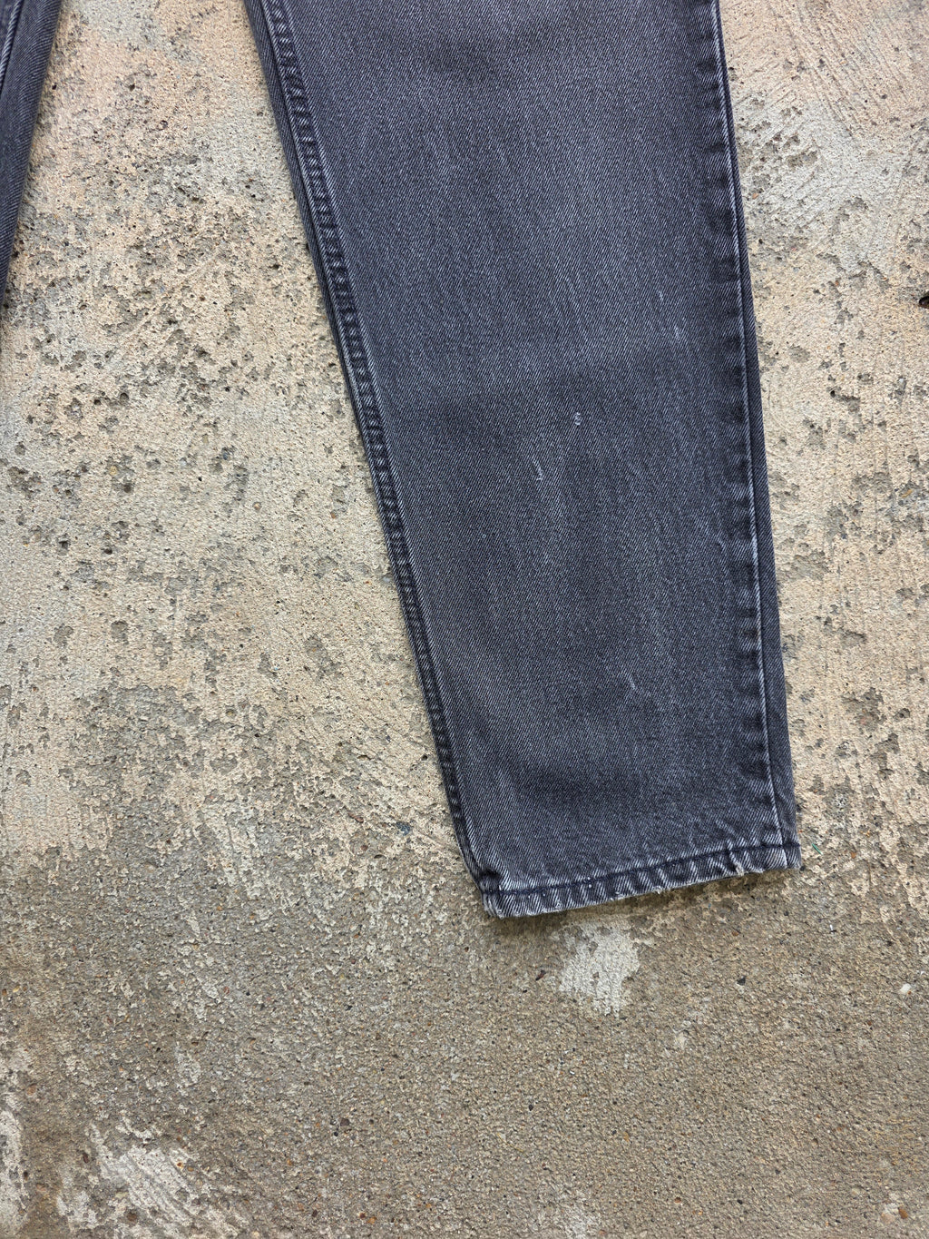 1990s Levis 550 Relaxed Fit Tapered Leg 34x34