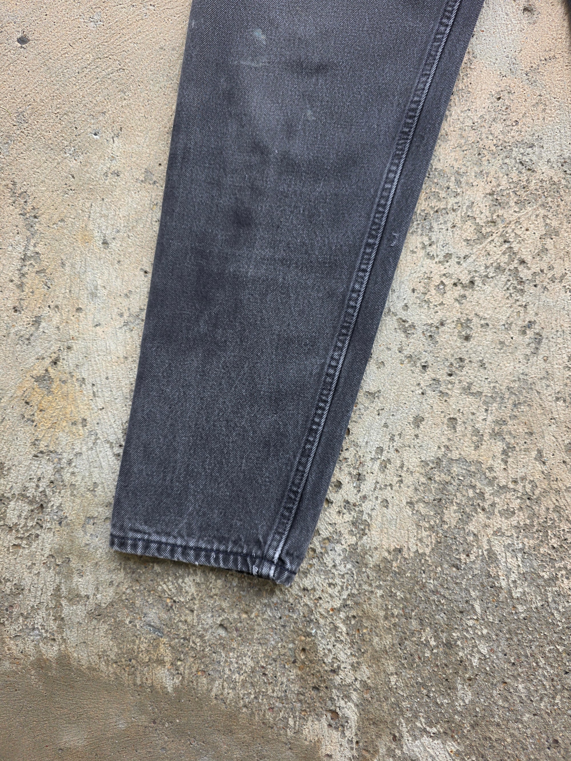 1990s Levis 550 Relaxed Fit Tapered Leg 34x34