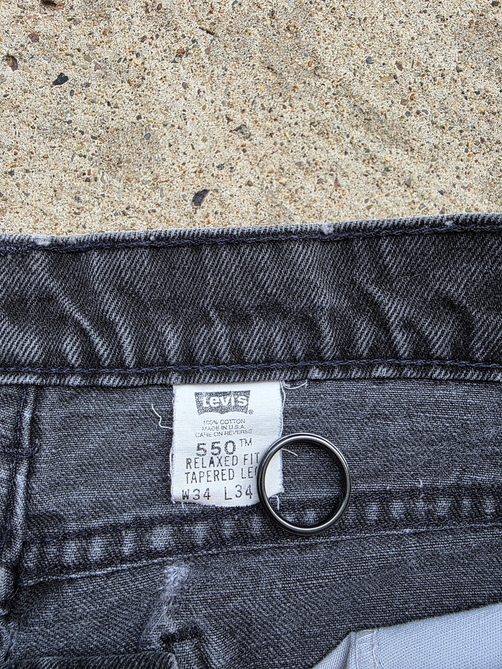 1990s Levis 550 Relaxed Fit Tapered Leg 34x34