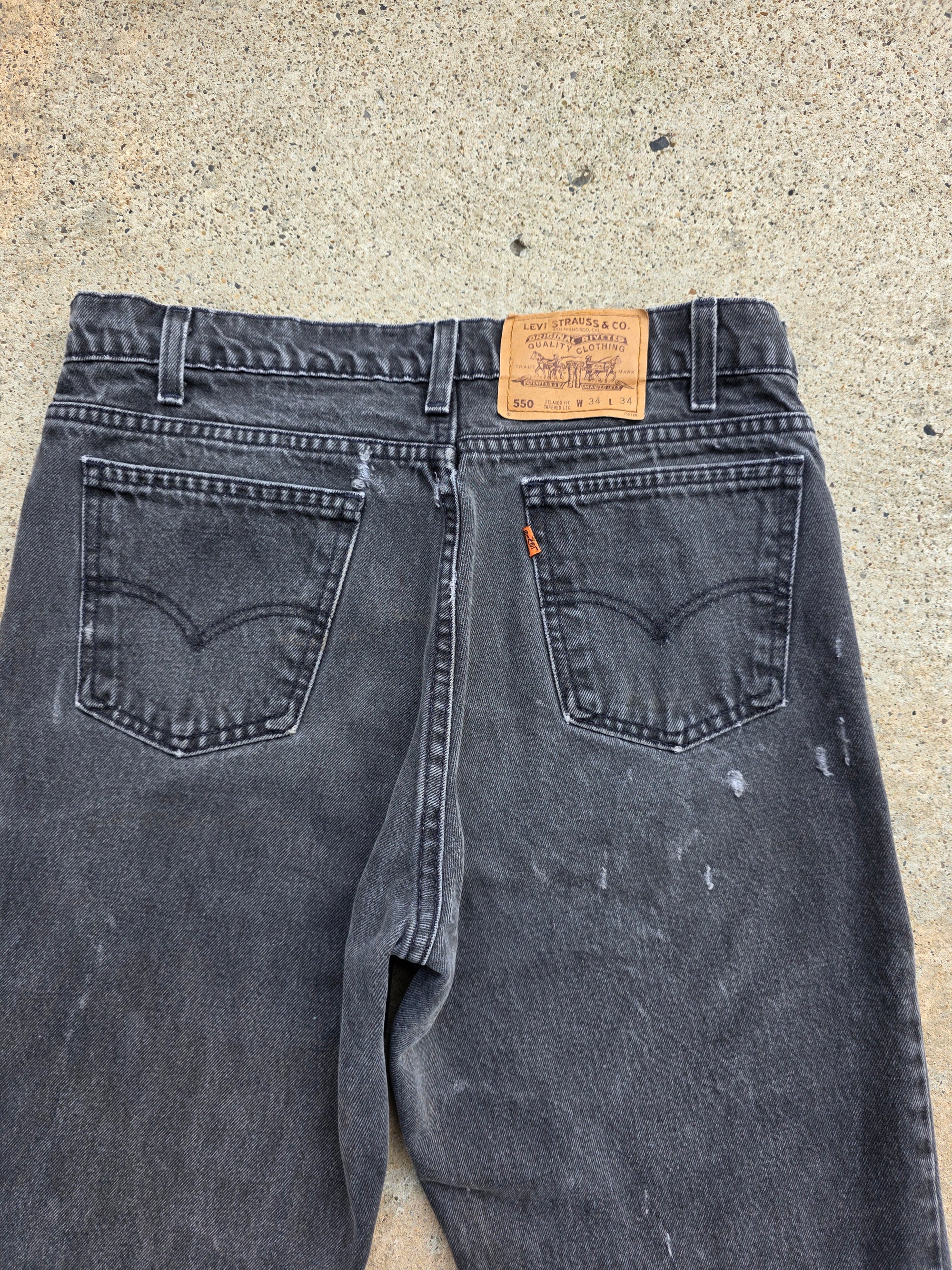 1990s Levis 550 Relaxed Fit Tapered Leg 34x34