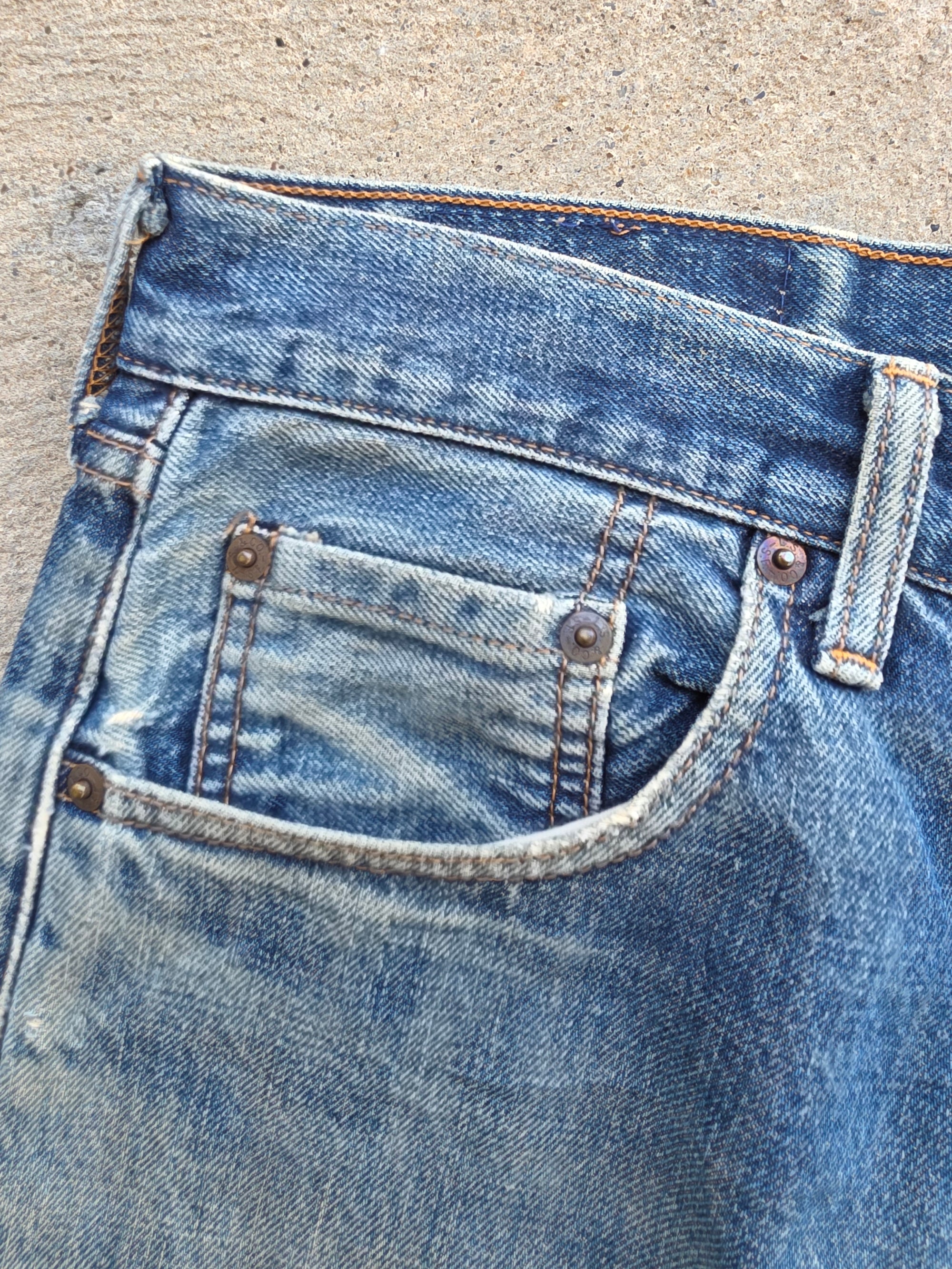 1990s Levis Selvedge Redline Lvc 502xx 33x34