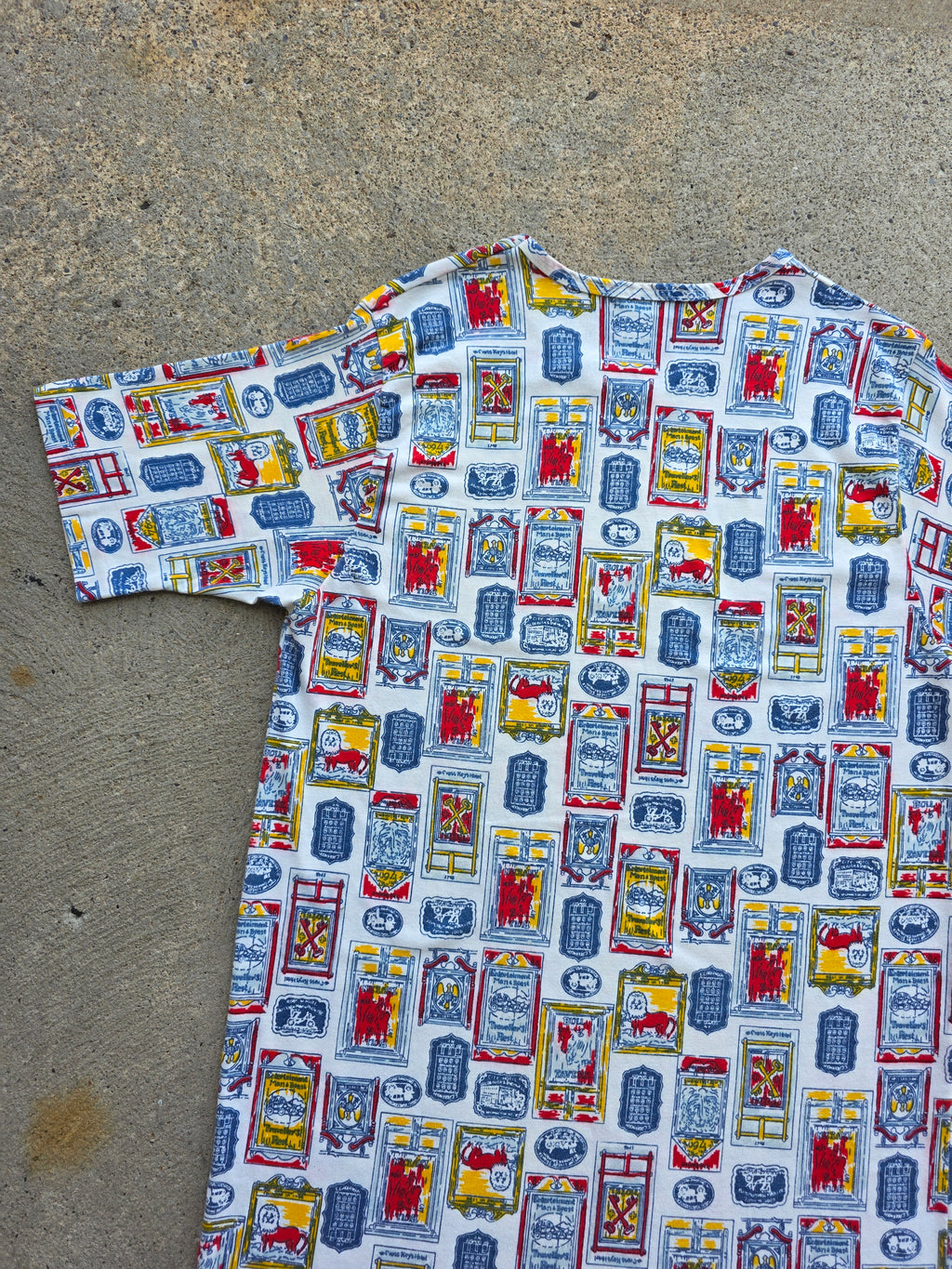 1970s Munsingwear Novelty Print Shirt Large