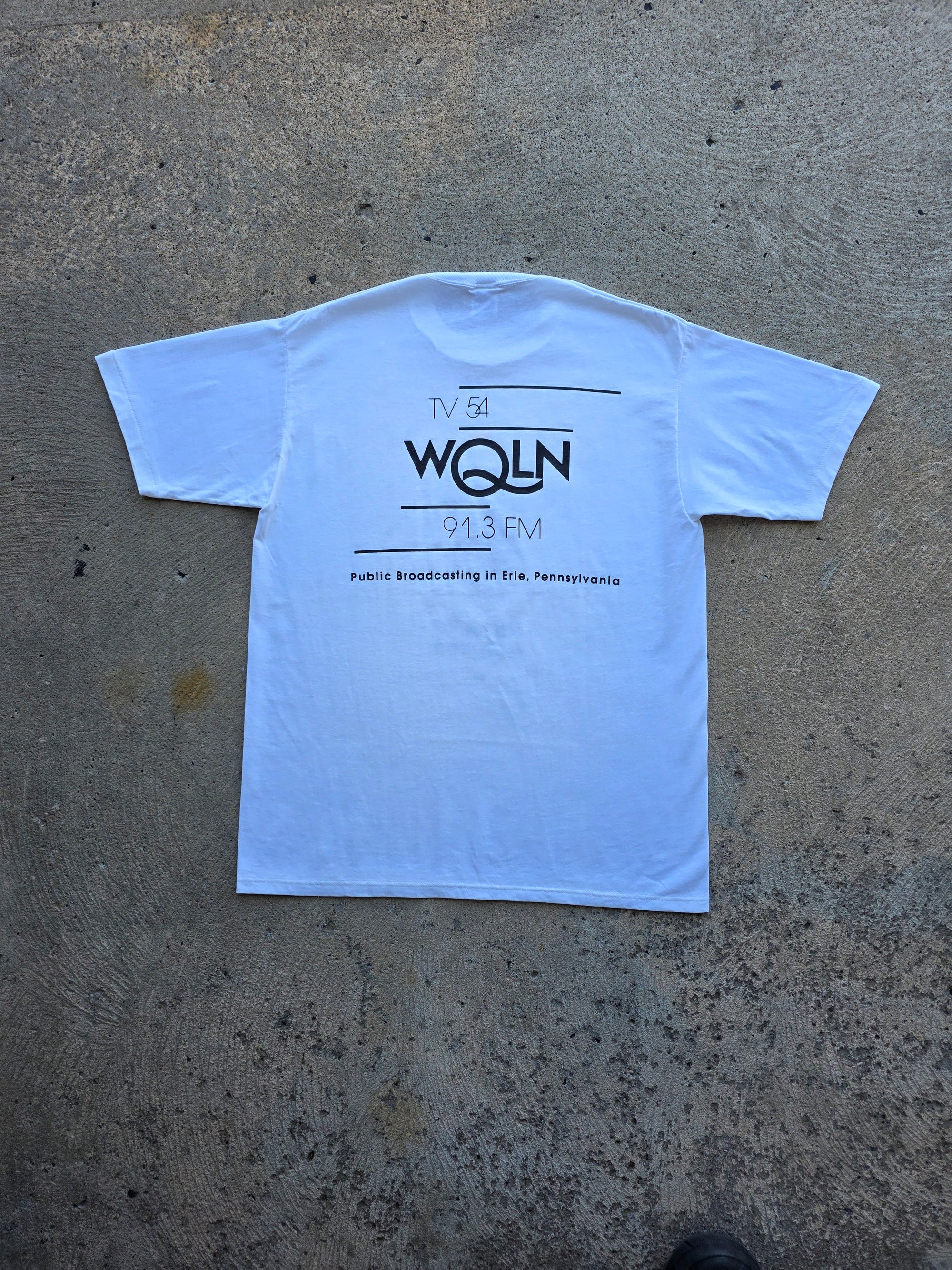 1990s No Jacket Required WQLN Erie Pa Deadstock Shirt Large