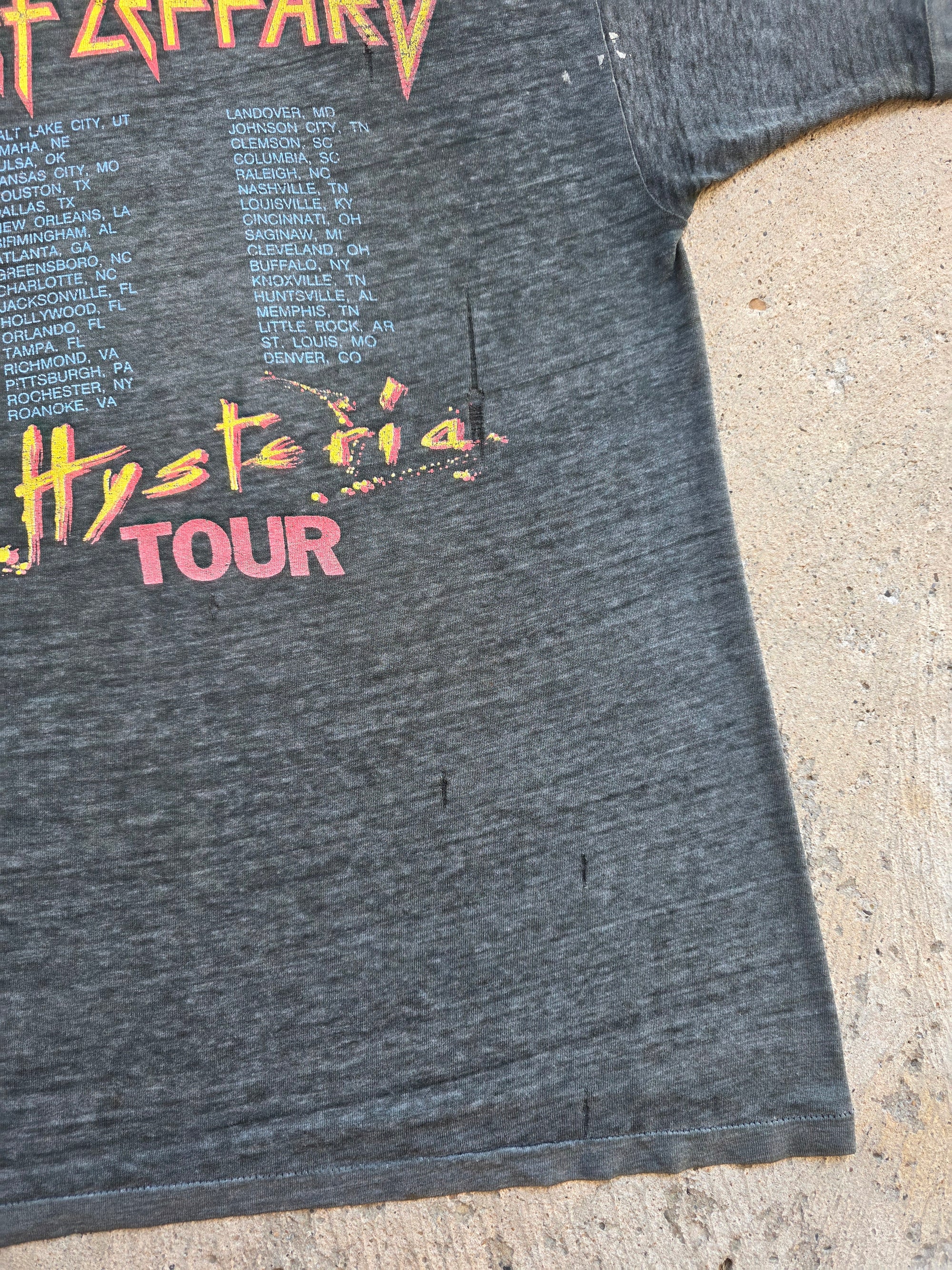 1987 Def Leppard Hysteria Tour Shirt Large