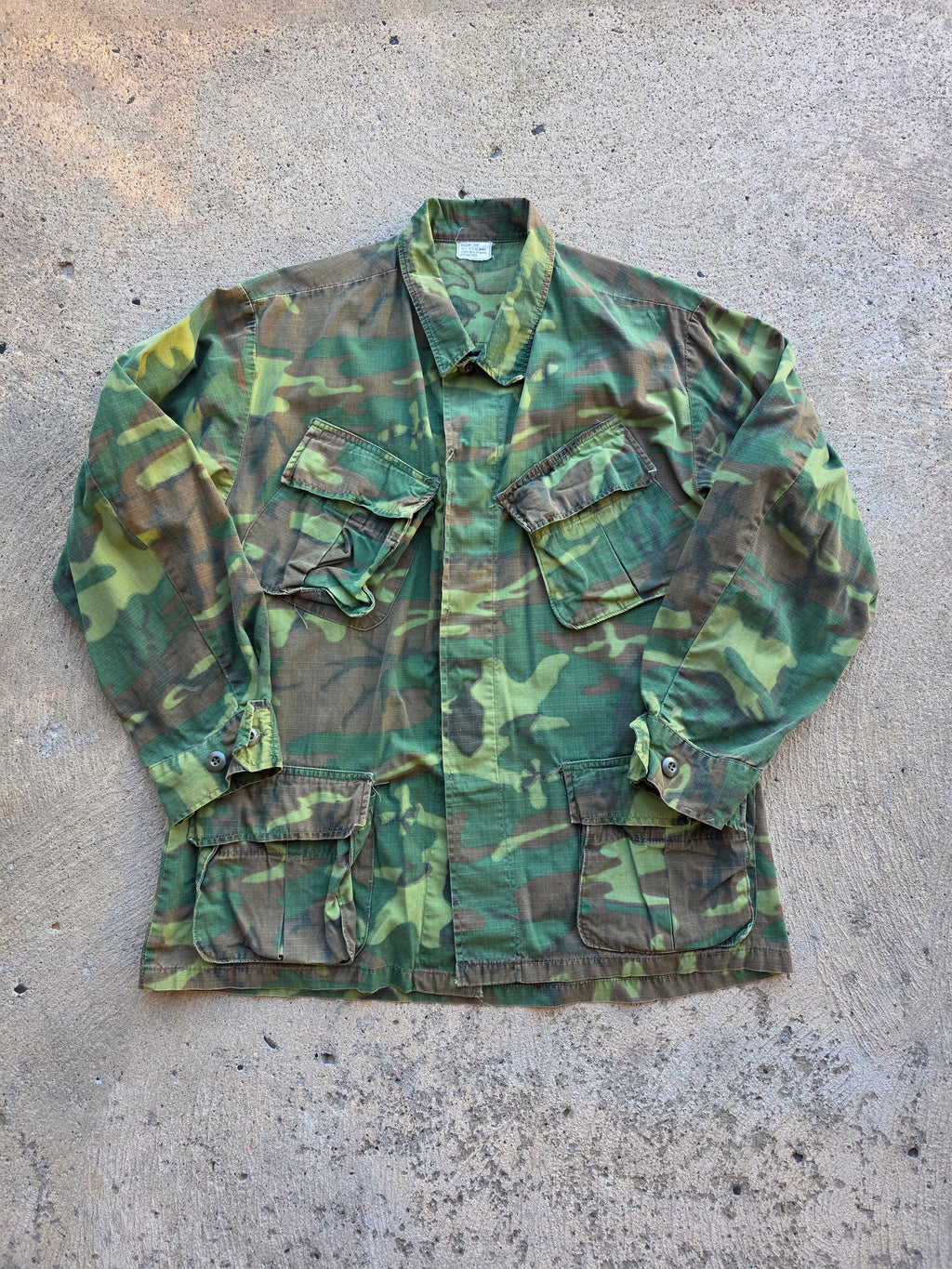 1970s Camo Slant Pocket Medium Shirt
