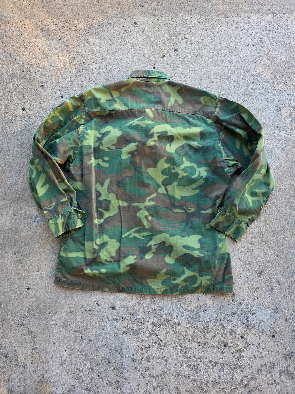 1970s Camo Slant Pocket Medium Shirt