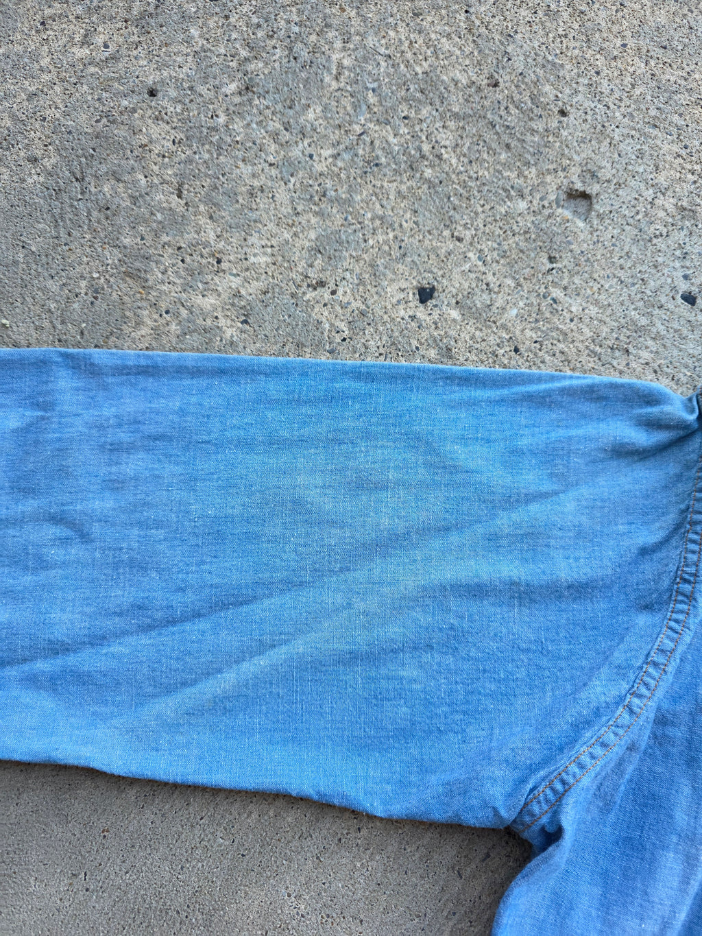 1970s Levis Chambray Shirt Large