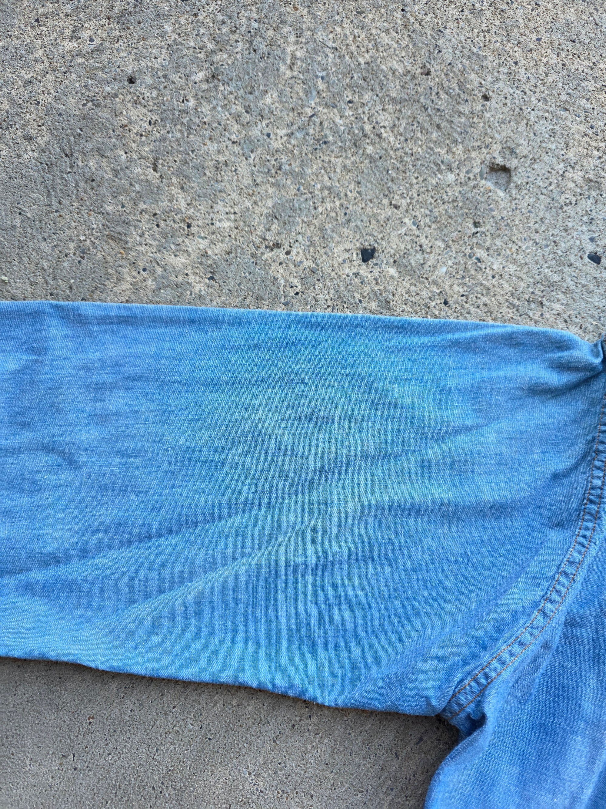 1970s Levis Chambray Shirt Large