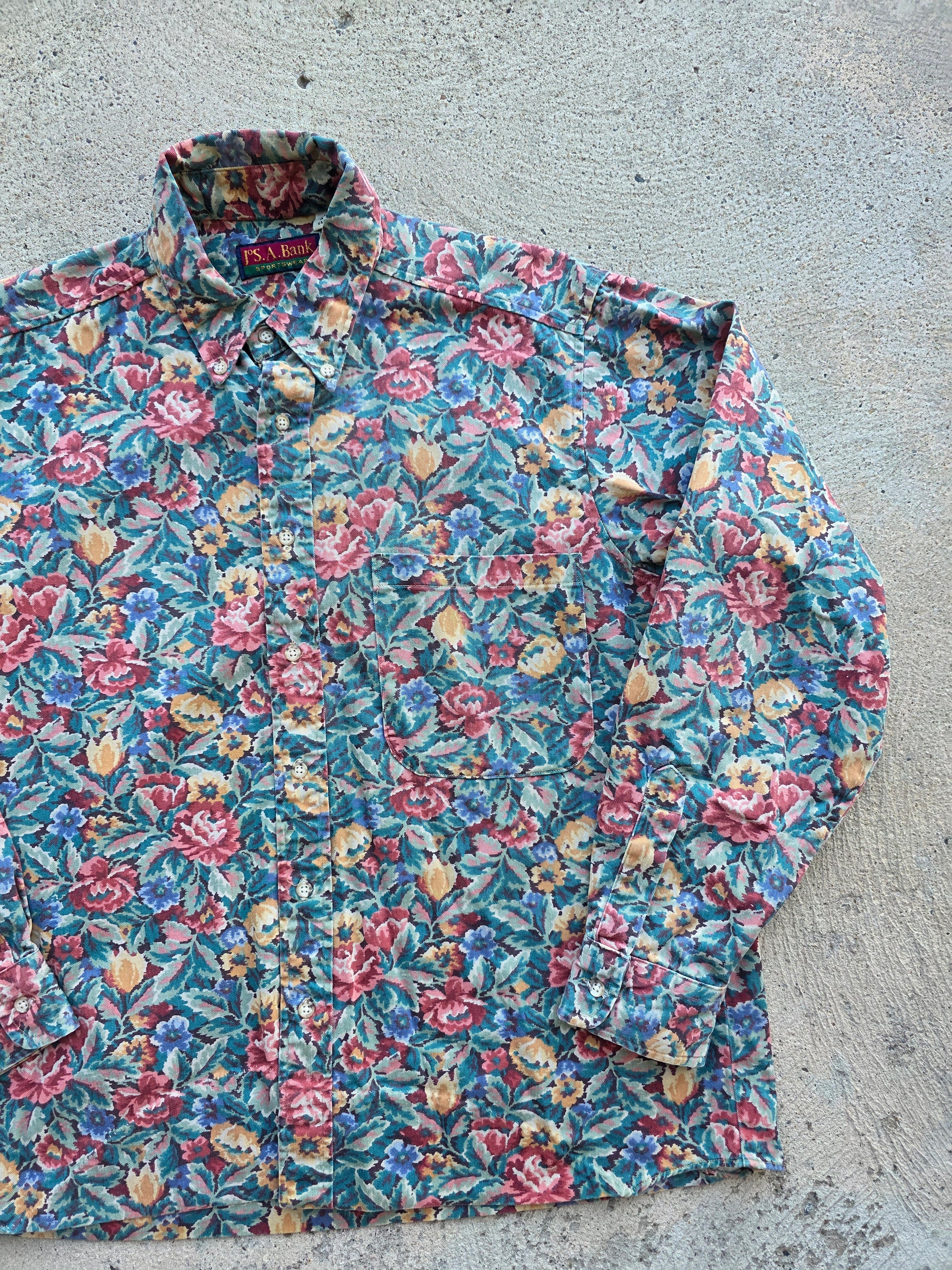 1980s Jos A Bank Button Up Floral Shirt Large