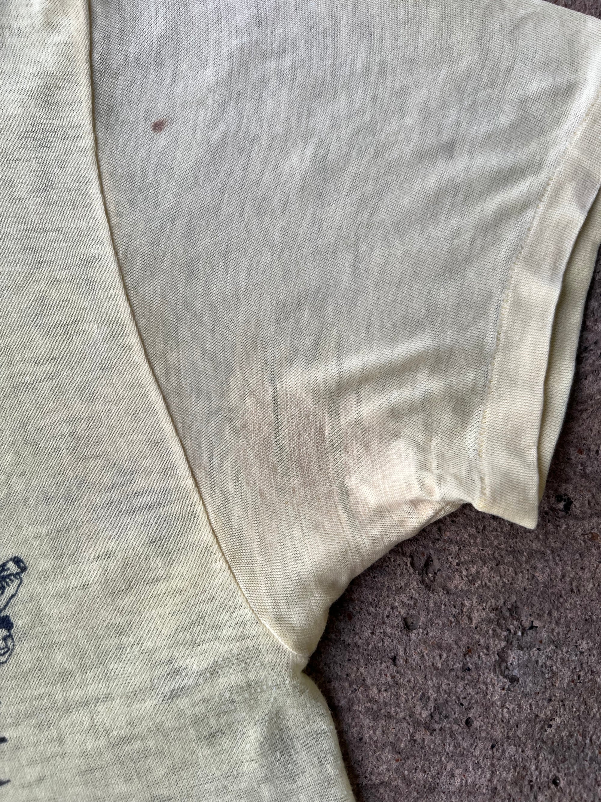 1970s Backyard Brawl Pitt WVU Shirt Medium