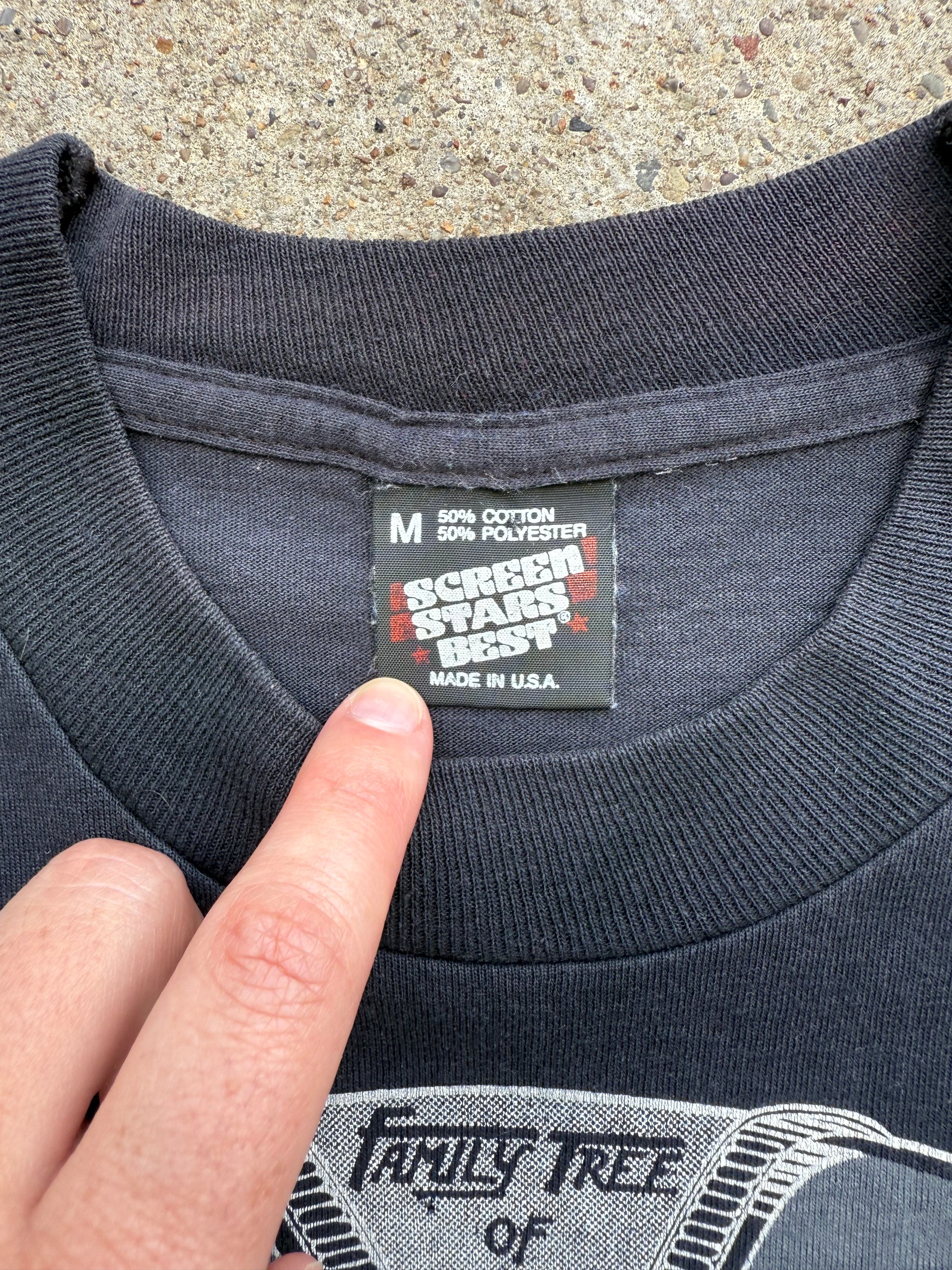 1990s Rock n Roll Hall Of Fame Shirt Medium