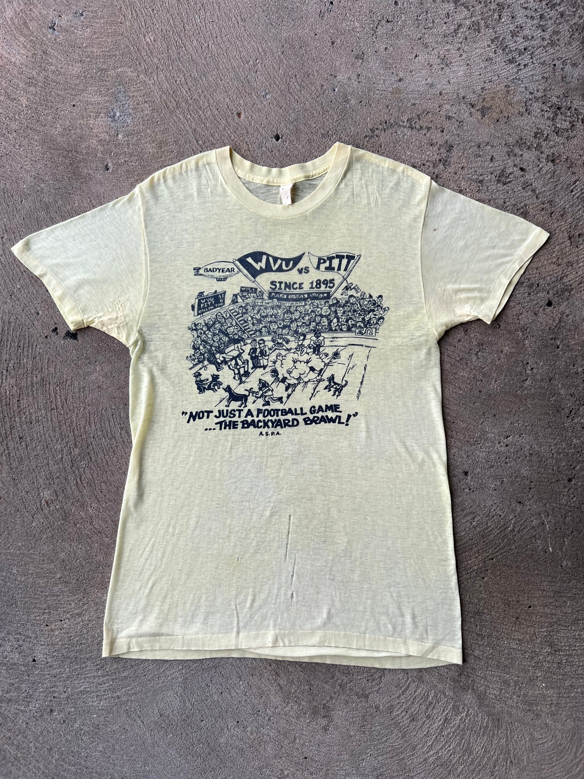 1970s Backyard Brawl Pitt WVU Shirt Medium