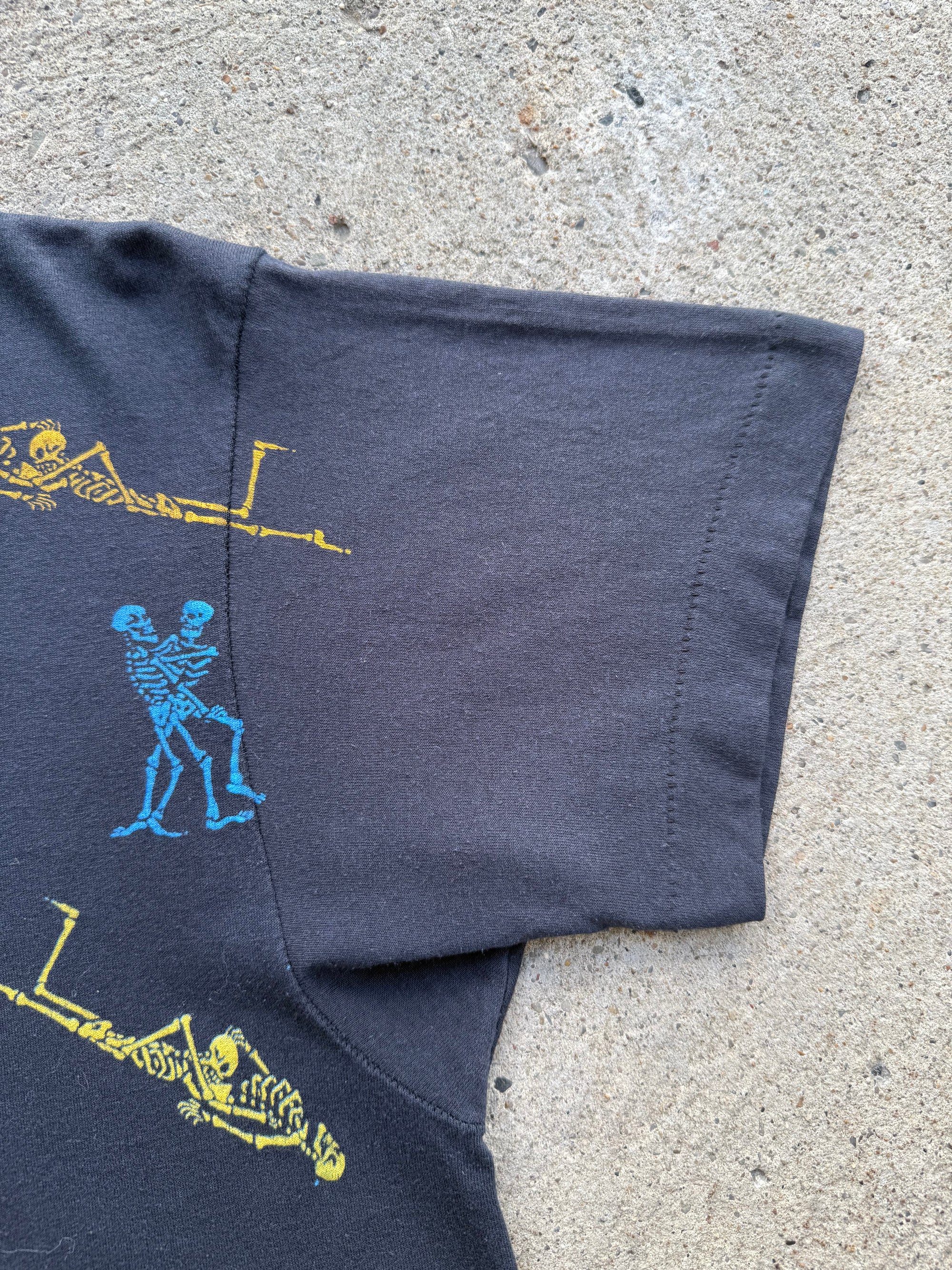 1991 Skeleton Sex Positions Fashion Victim Shirt Medium