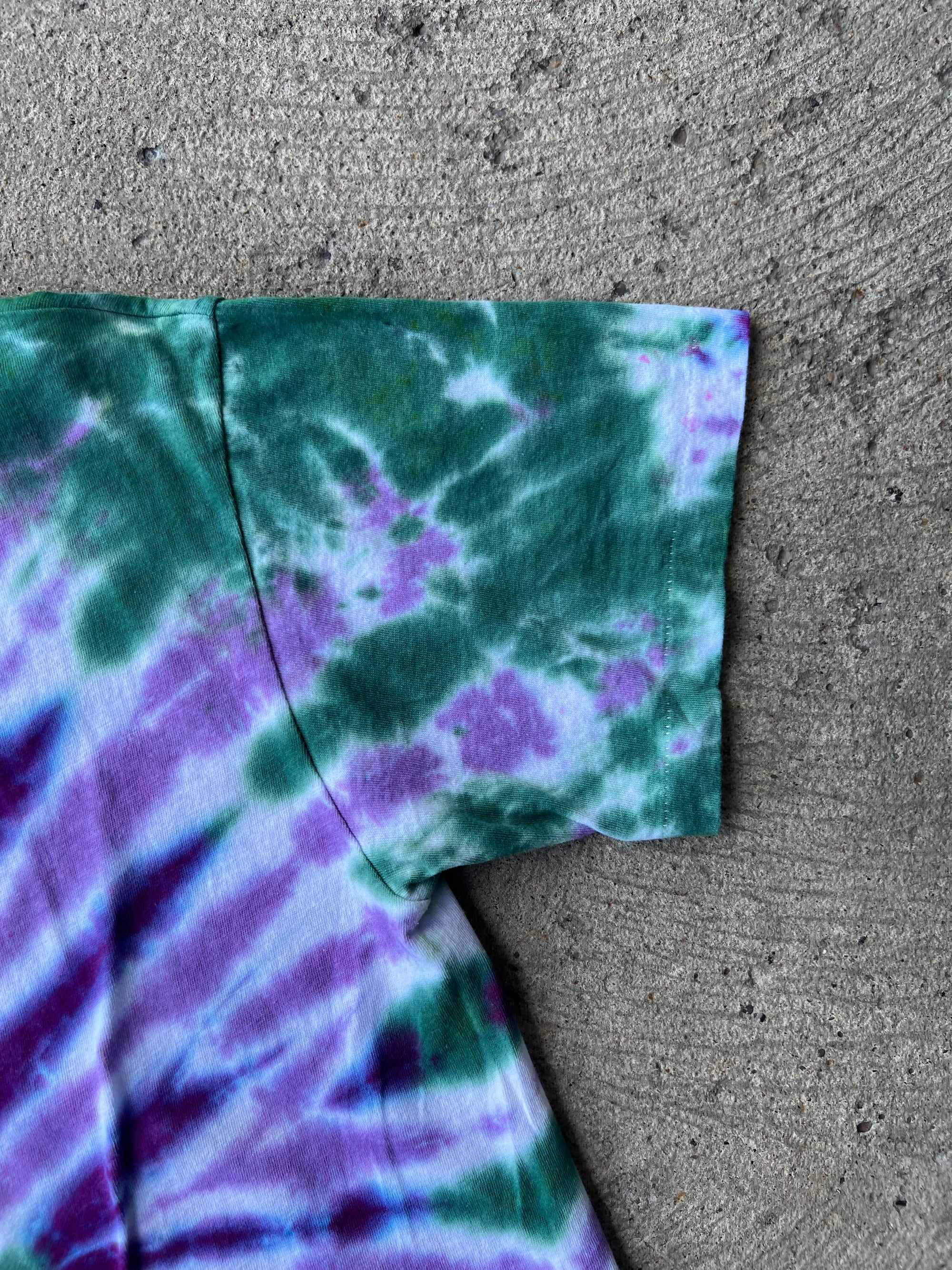 1970s Tie Dye Peace Symbol Hippie Shirt