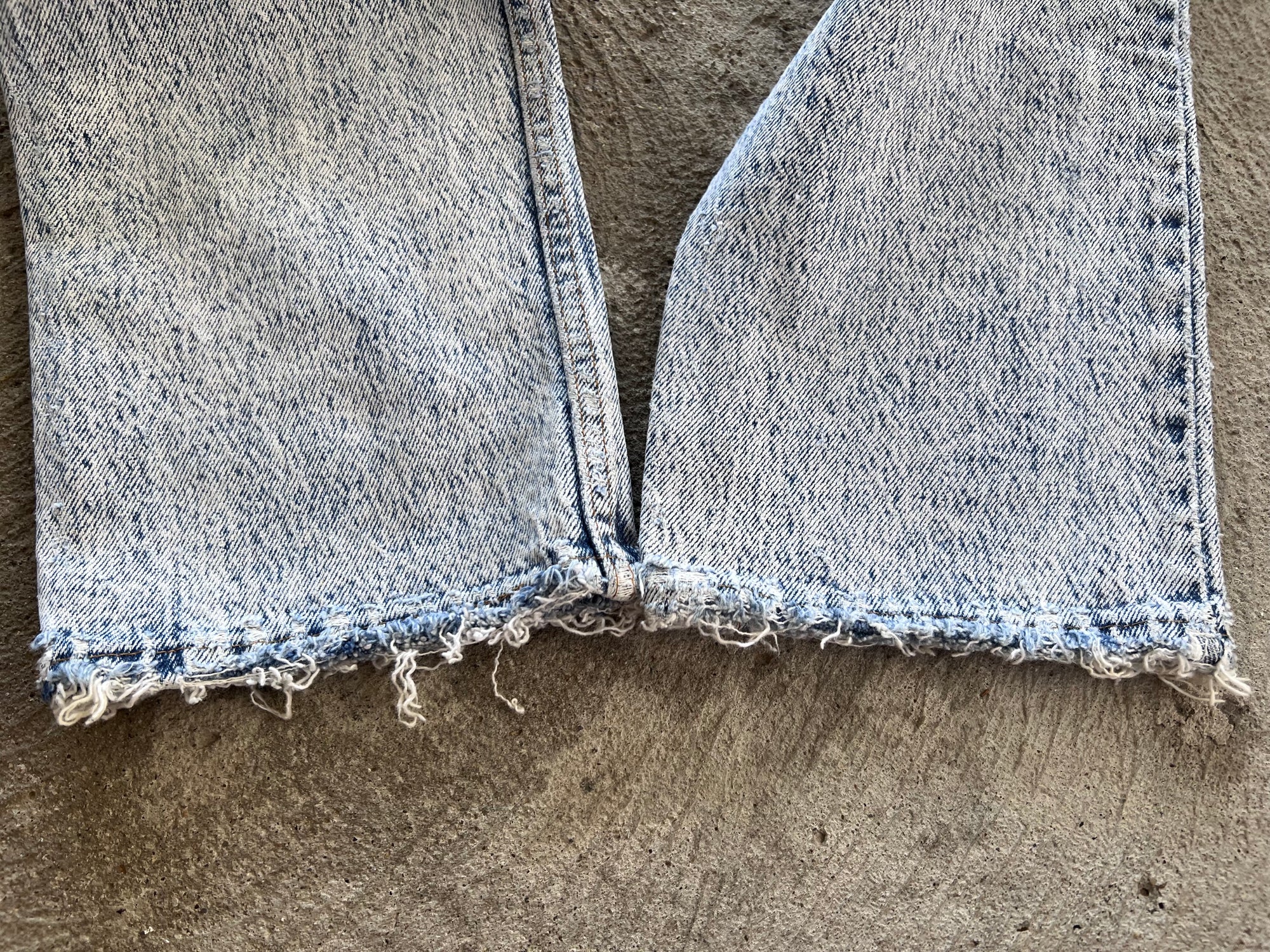 1980s Acid Wash Levis Pants 32x32