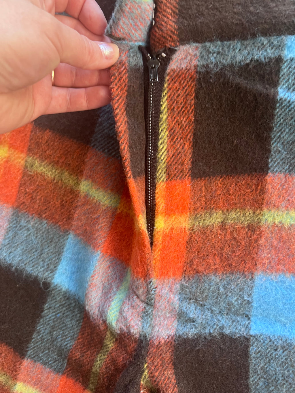 1970s Plaid Flare Pants 26x30