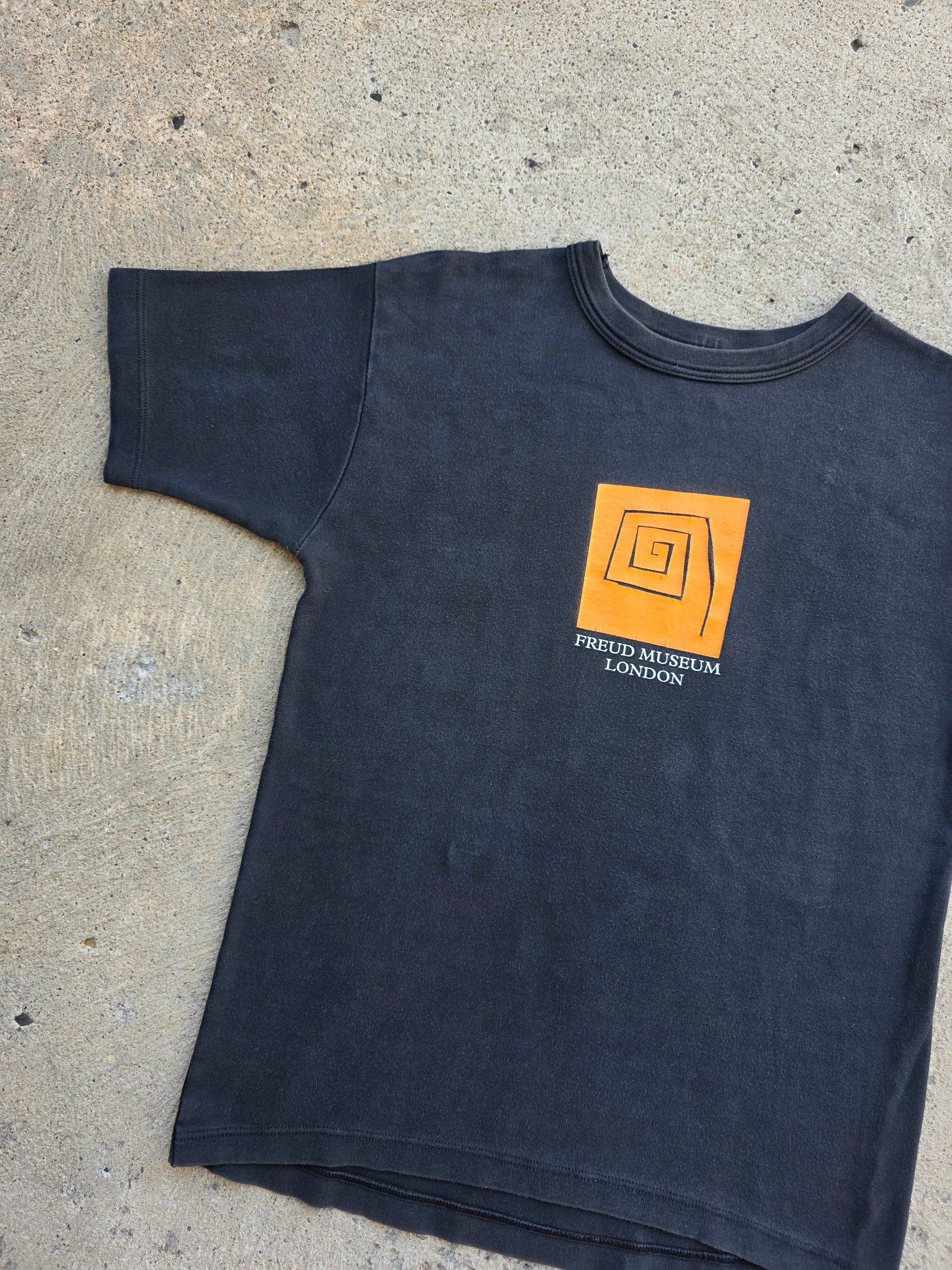 1980s 90s Freud Museum London Shirt Large